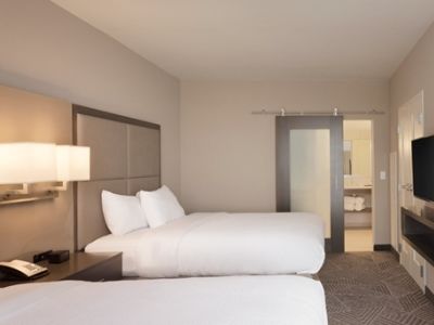 Embassy By Hilton Kansas Olathe